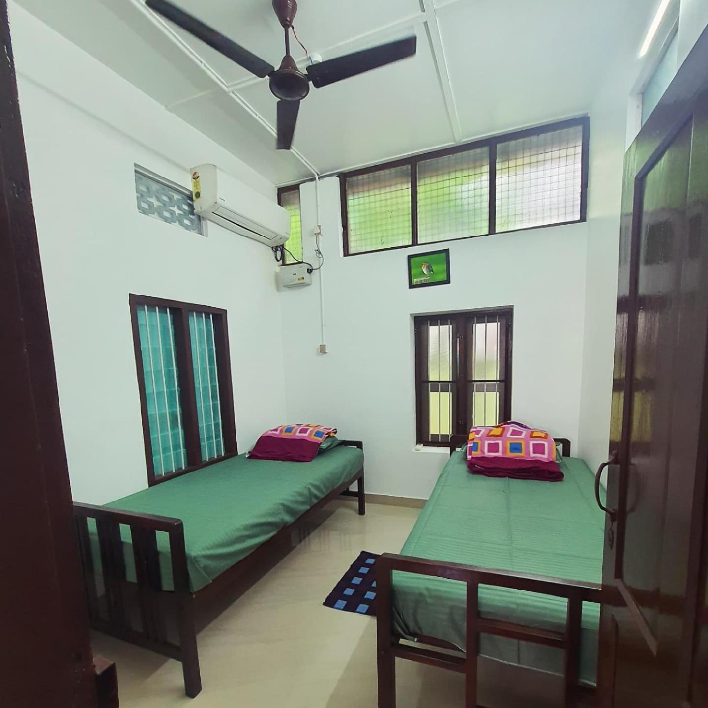 Serenity Apartment Thiruvananthapuram Luaran gambar